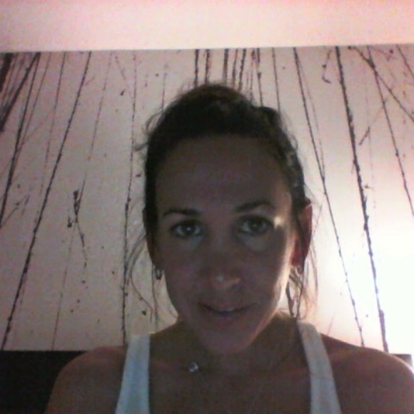 Meet your Posher, Lillian - Picture 1 of 1